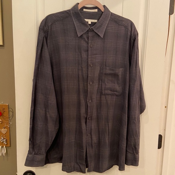 Perry Ellis Button Up - Picture 10 of 11